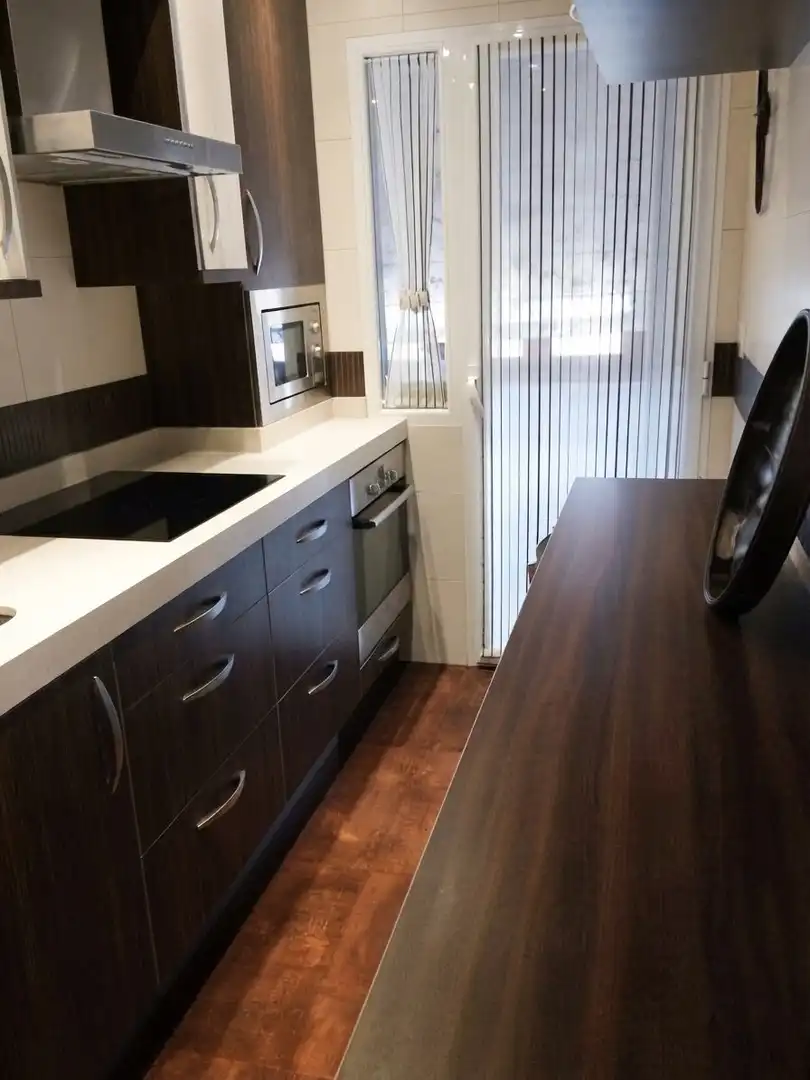 Appartamento con terrazza in vendita a Torrecaballeros, imagen 4
