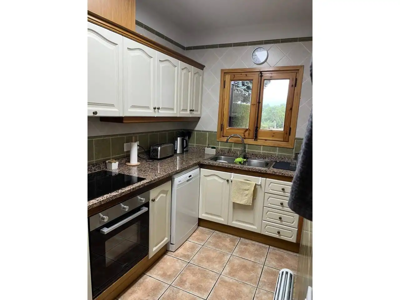 Kitchen of Detached homes for rent in Ger  with Private garden, Terrace and Furnished