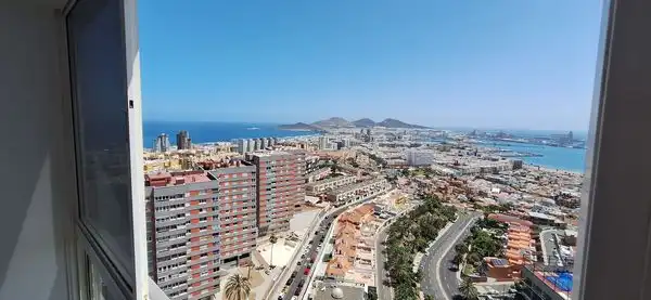 Vista exterior de Pis de lloguer en Las Palmas de Gran Canaria amb Moblat, Rentadora i Balcó
