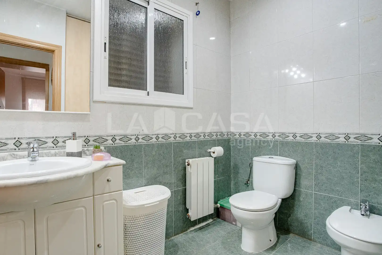 Baño de Piso en venta en Sant Adrià de Besòs con Calefacción