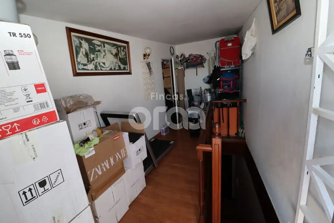 Dúplex en venta en Santurtzi  con Calefacción, Terraza y Amueblado