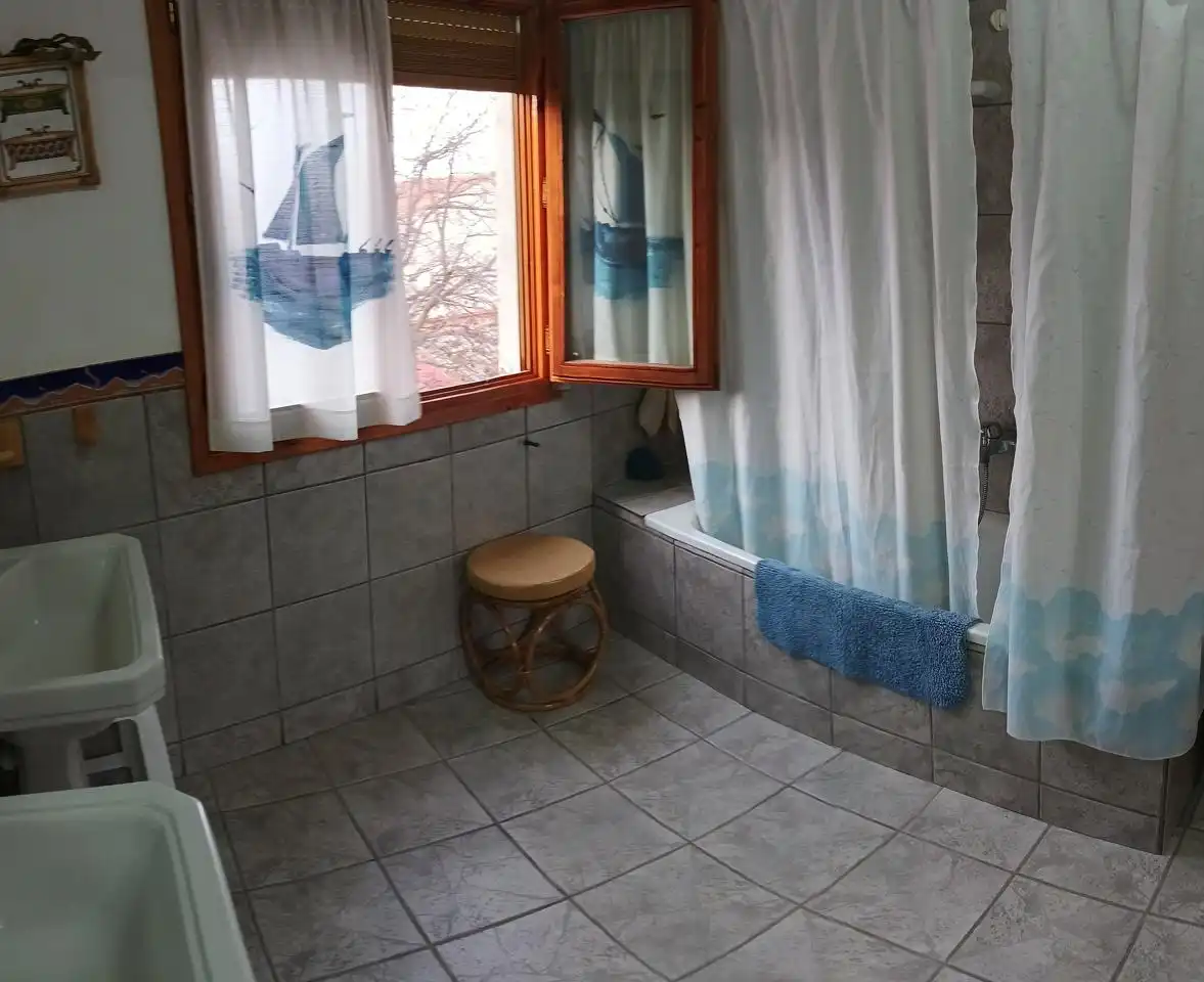 Bathroom of Houses for sale in Belmonte de Gracián  with Private garden and Terrace