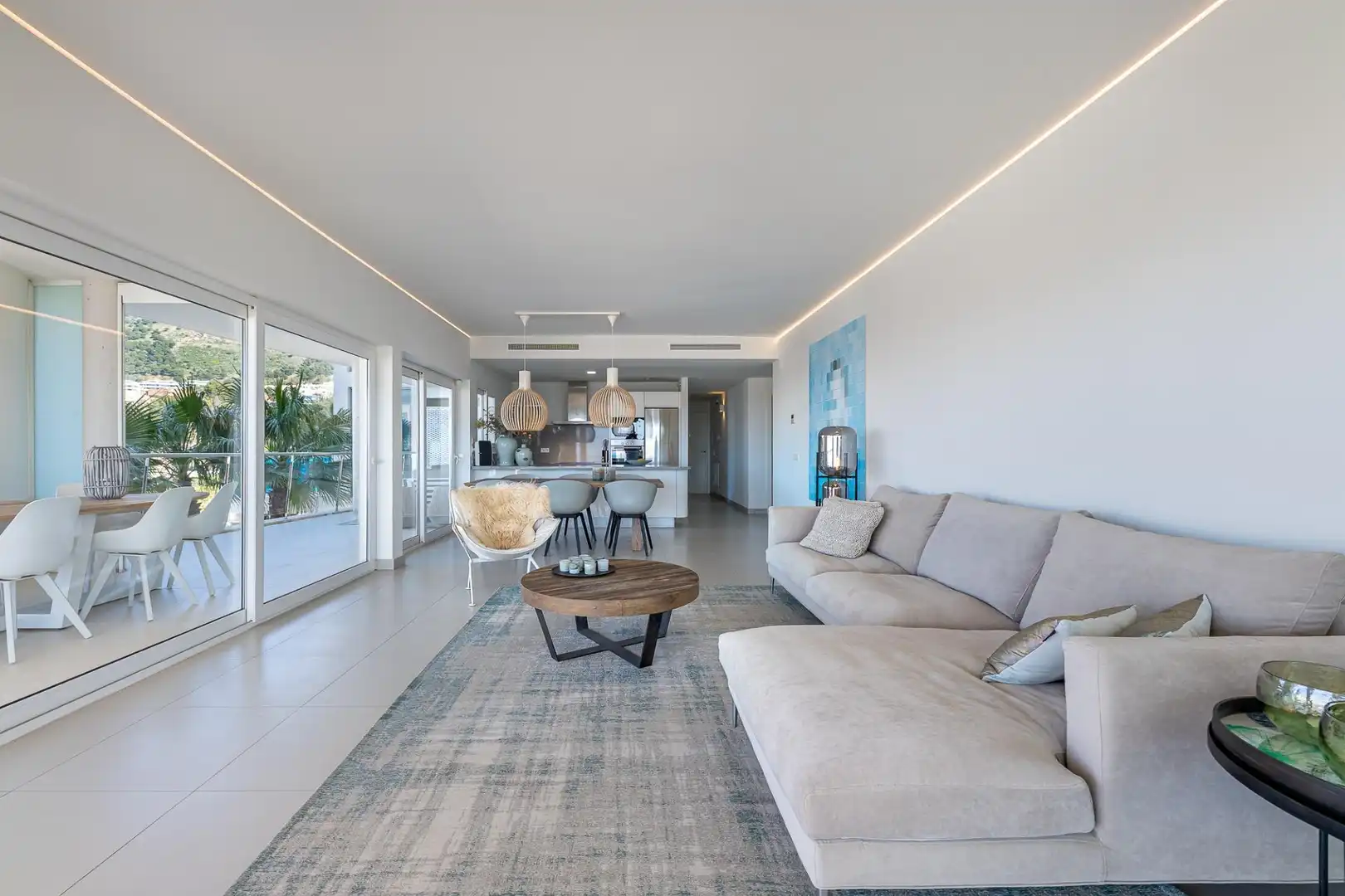 Sala d'estar de Apartament en venda en Benalmádena amb Aire condicionat, Calefacció i Terrassa