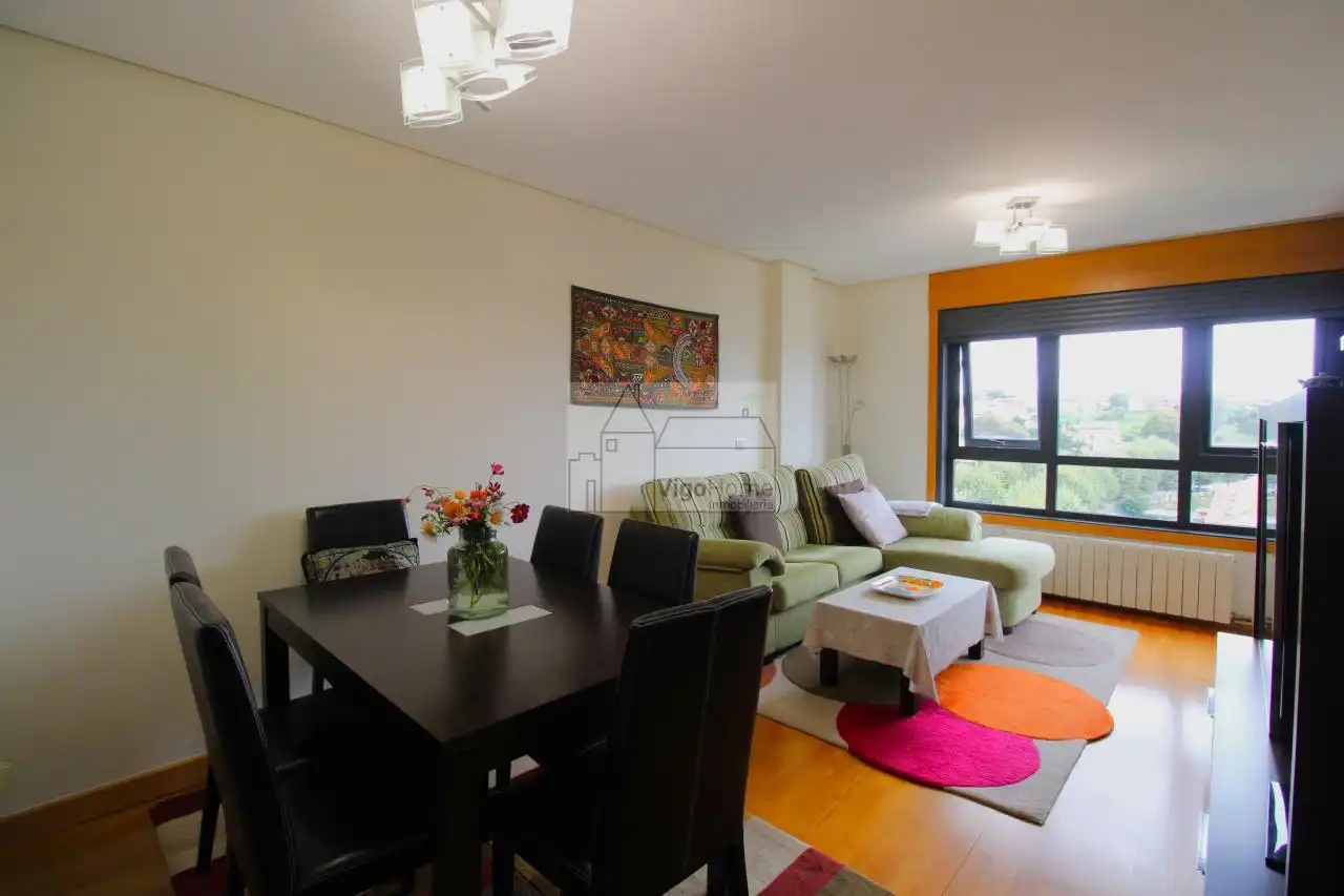 Living room of Flat for rent in Vigo   with Heating, Swimming Pool and Furnished