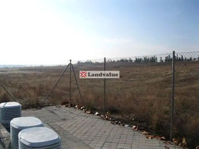 Terreny industrial en venda en Las Castañeras - Bulevar