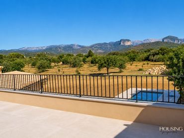 Maison rustique avec piscine à louer à Consell