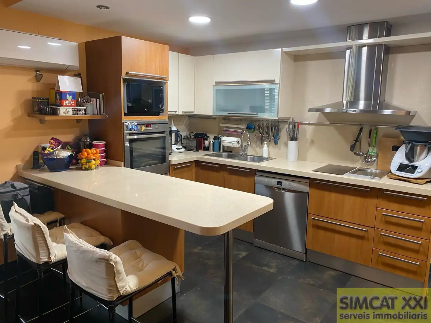 Cocina de Casa adosada en venta en Navata con Aire acondicionado, Calefacción y Parquet