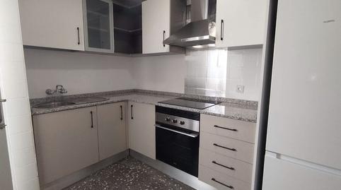 Foto 2 de Piso en venta en Constitucion, Novelda, Alicante