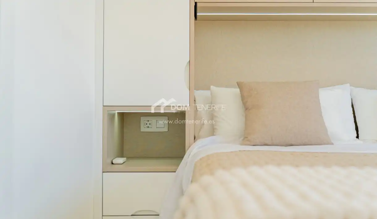 Habitación de Casa o chalet en venta en Arona con Aire acondicionado, Terraza y Trastero