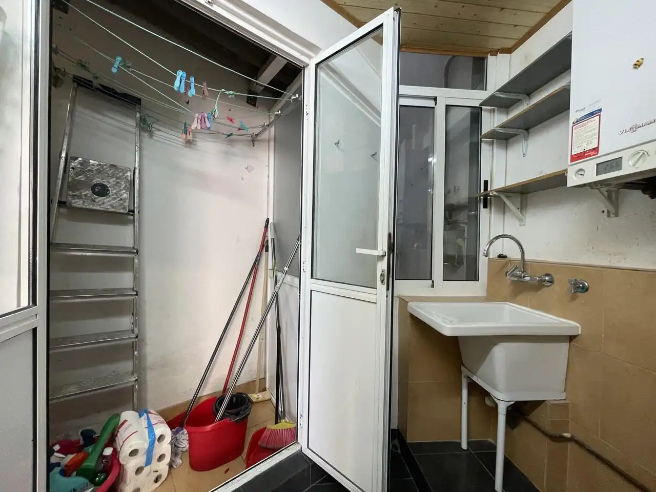 Badezimmer von Wohnung zum Verkauf in A Coruña Capital  mit Heizung, Terrasse und Balkon