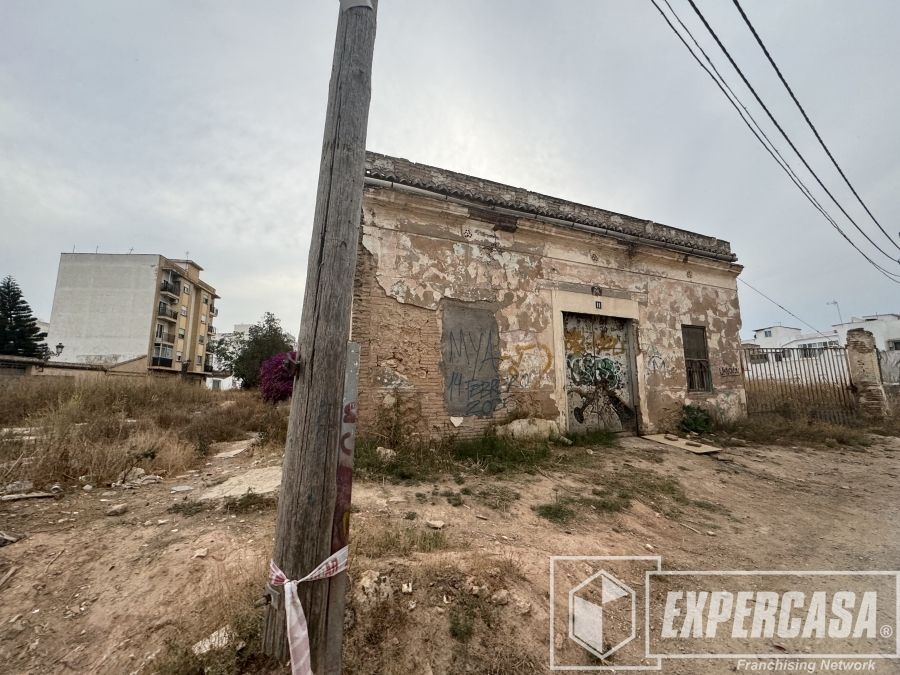 Exterior view of House or chalet for sale in  Valencia Capital