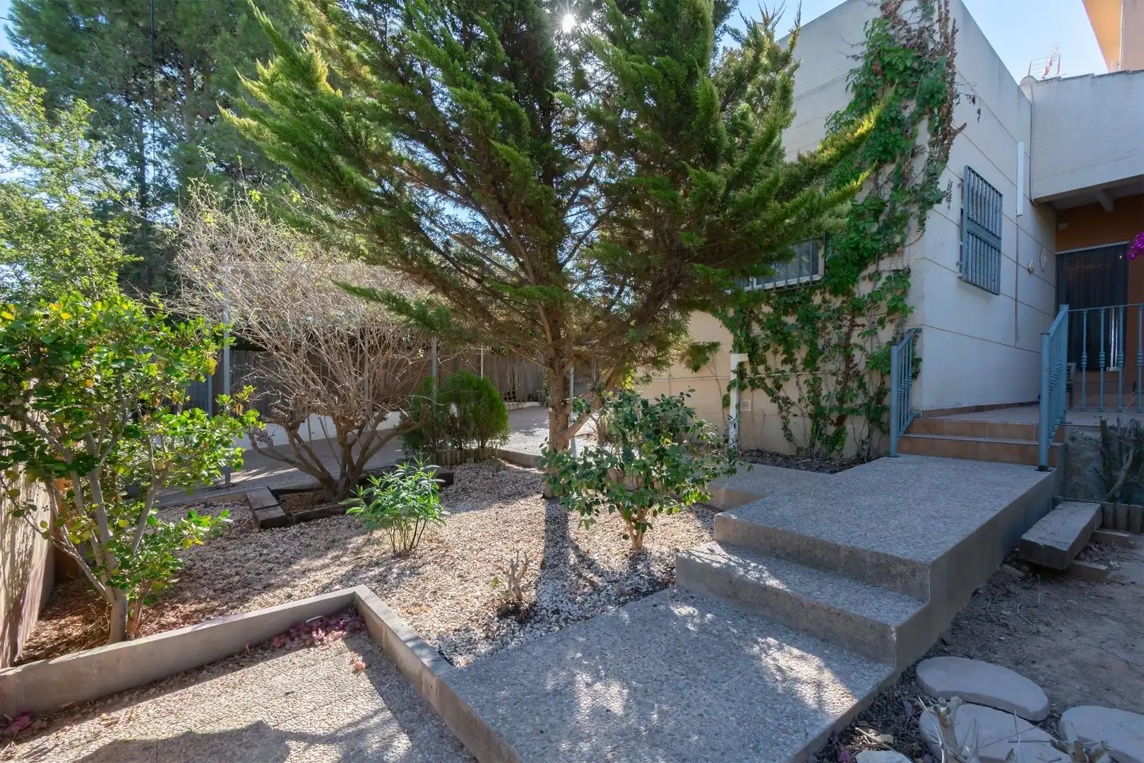 Jardín de Casa o chalet en venta en Cartagena con Aire acondicionado, Jardín privado y Terraza