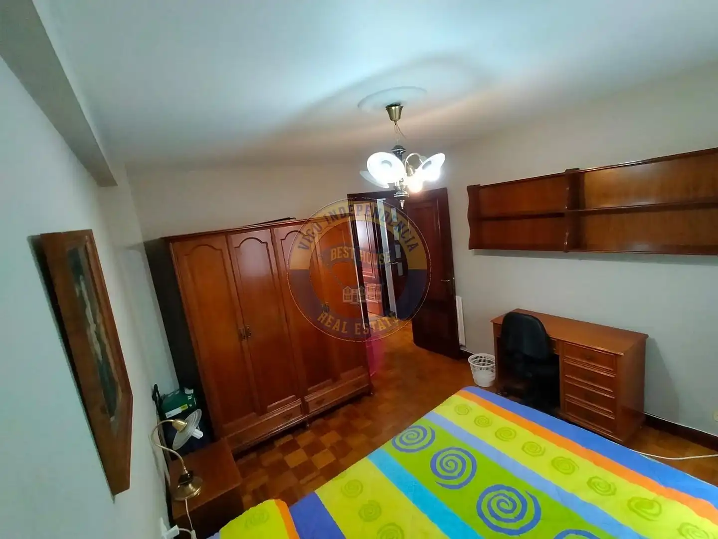 Piso de alquiler en Calle TORRECEDEIRA, Berbés - Peritos