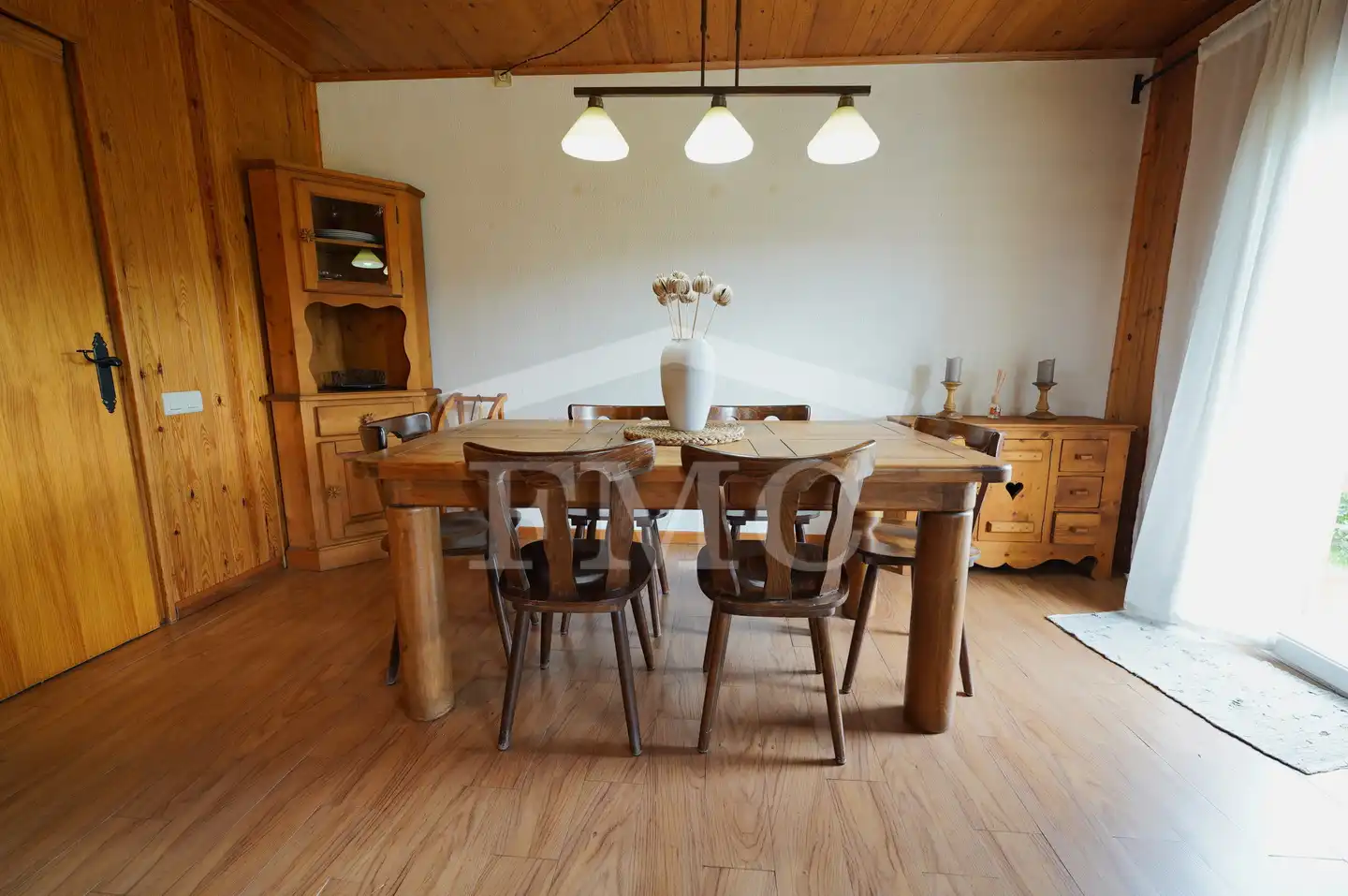 Comedor de Piso en venta en Alp con Calefacción, Parquet y Terraza