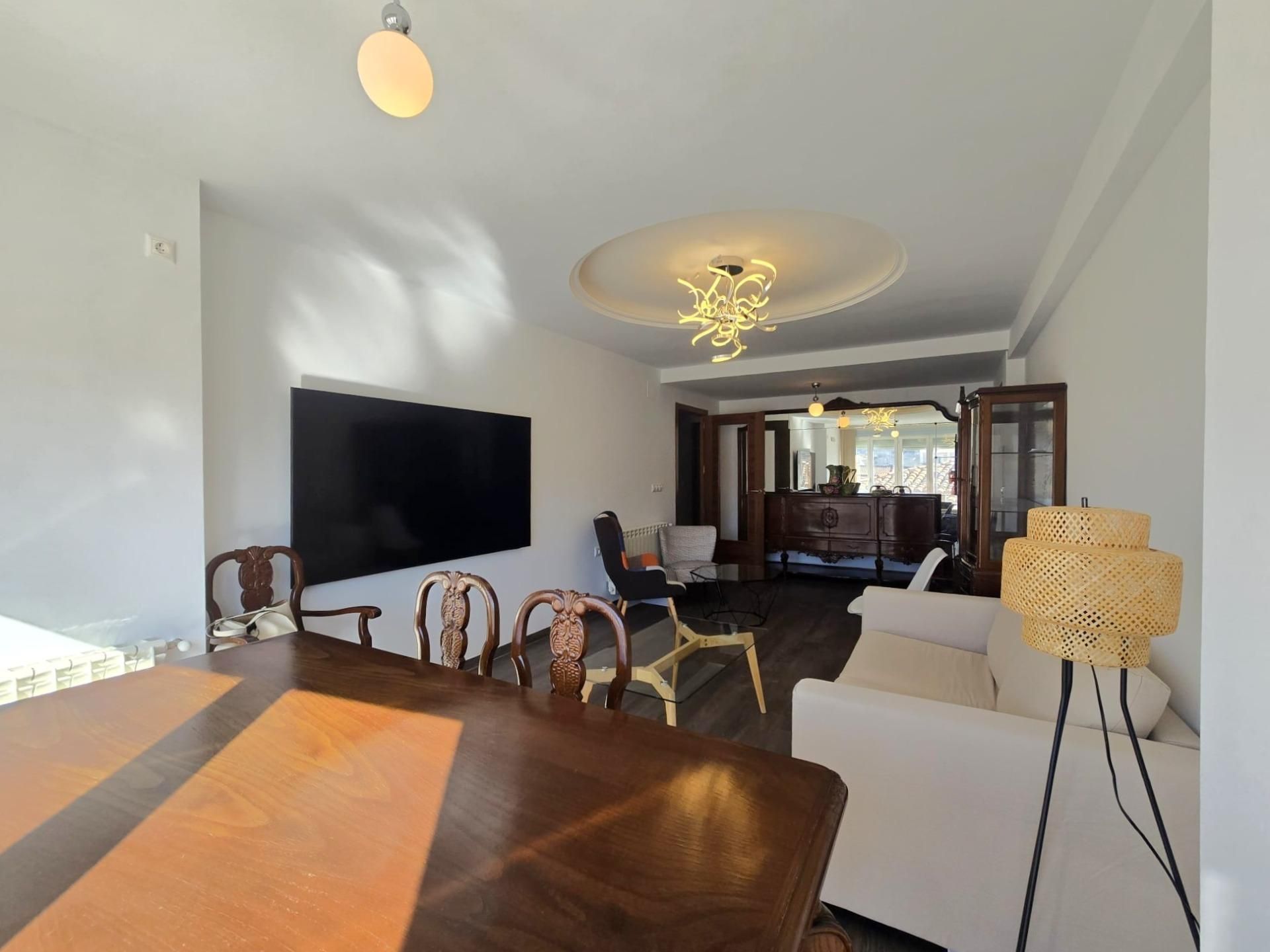 Living room of Flat for sale in Plasencia  with Air Conditioner, Heating and Balcony