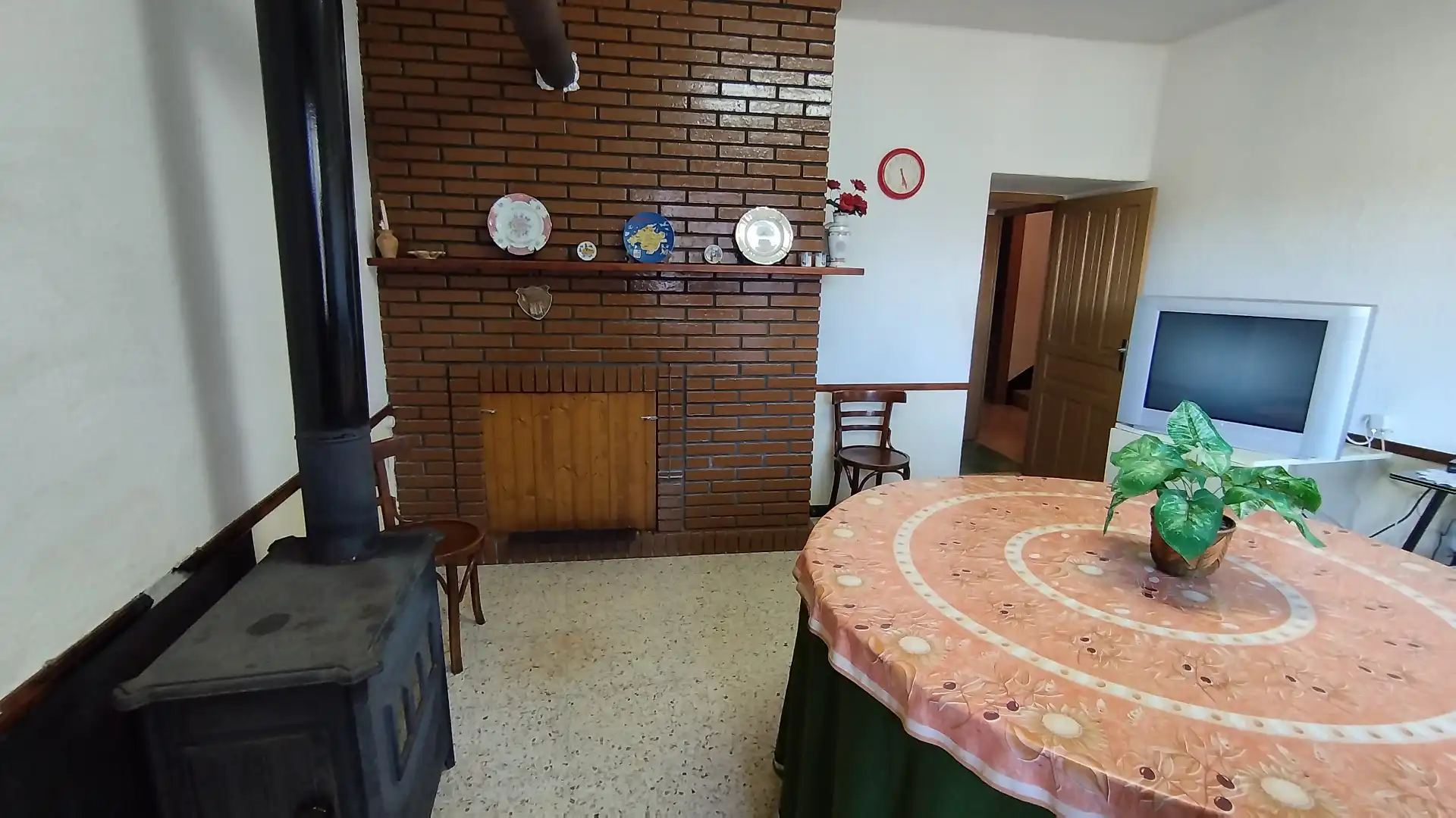Kitchen of Country homes for sale in Capella  with Terrace and Balcony