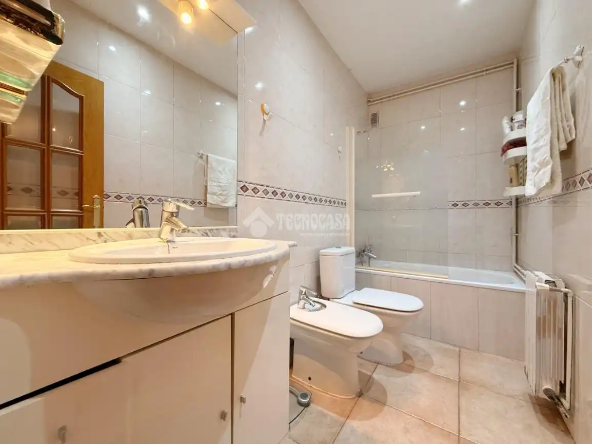 Piso en venta en Sant Boi de Llobregat, Barcelona
