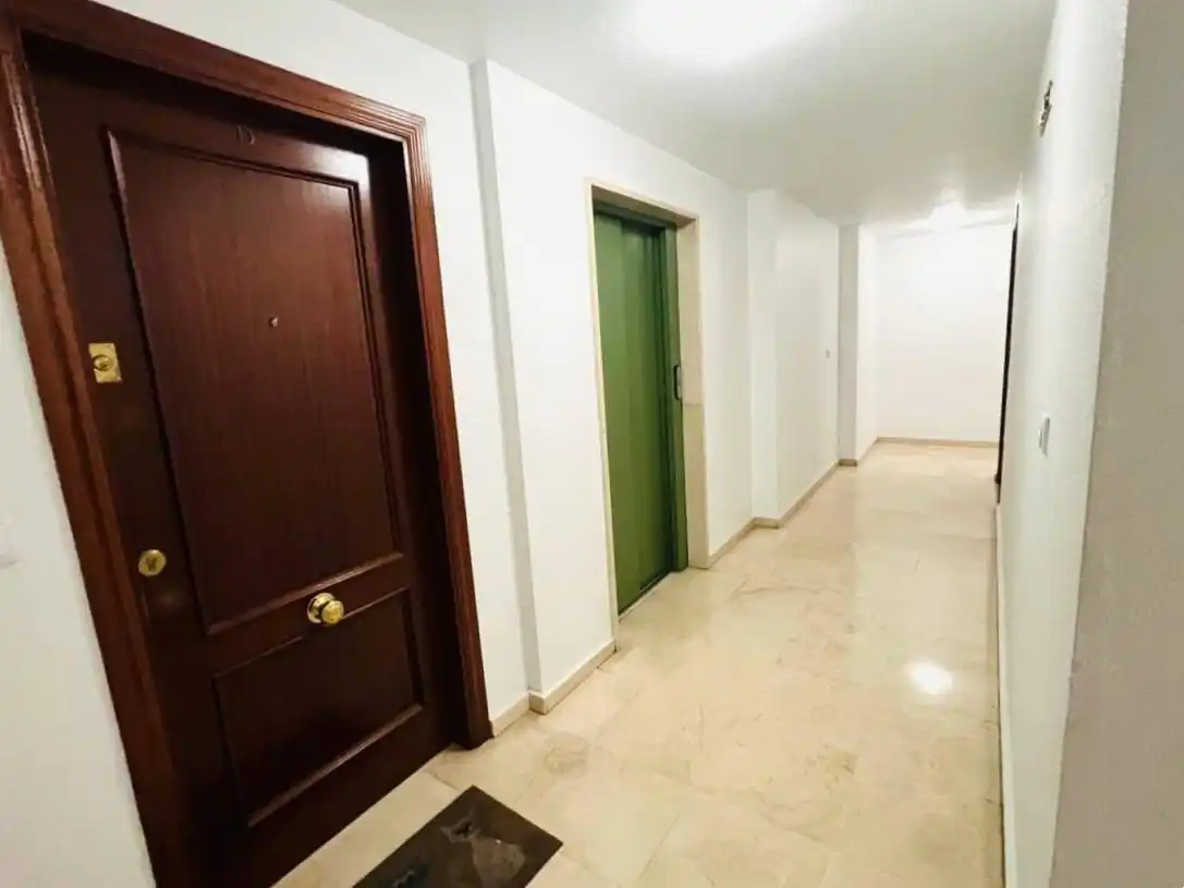 Flat for sale in Alicante / Alacant  with Air Conditioner, Heating and Terrace