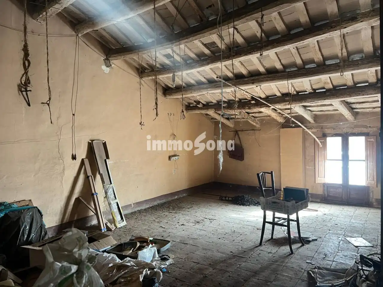 Buildings for sale in Vic