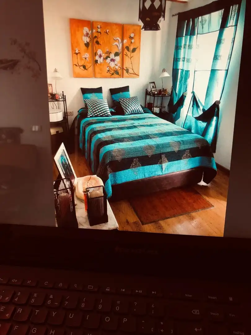 Dormitori de Casa o xalet en venda en Cambil amb Aire condicionat, Parquet i Balcó