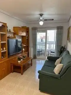 Wohnzimmer von Wohnung zur Miete in Torrevieja mit Gemeinschaftspool