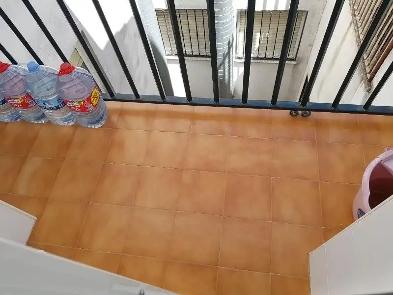Terrasse von Maisonette zum Verkauf in Plasencia mit Klimaanlage, Heizung und Privatgarten