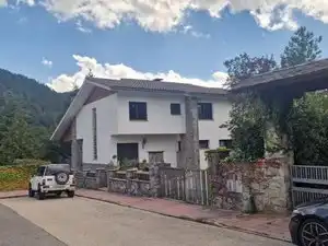 Vista exterior de Casa o xalet en venda en Ripoll amb Aire condicionat, Calefacció i Parquet