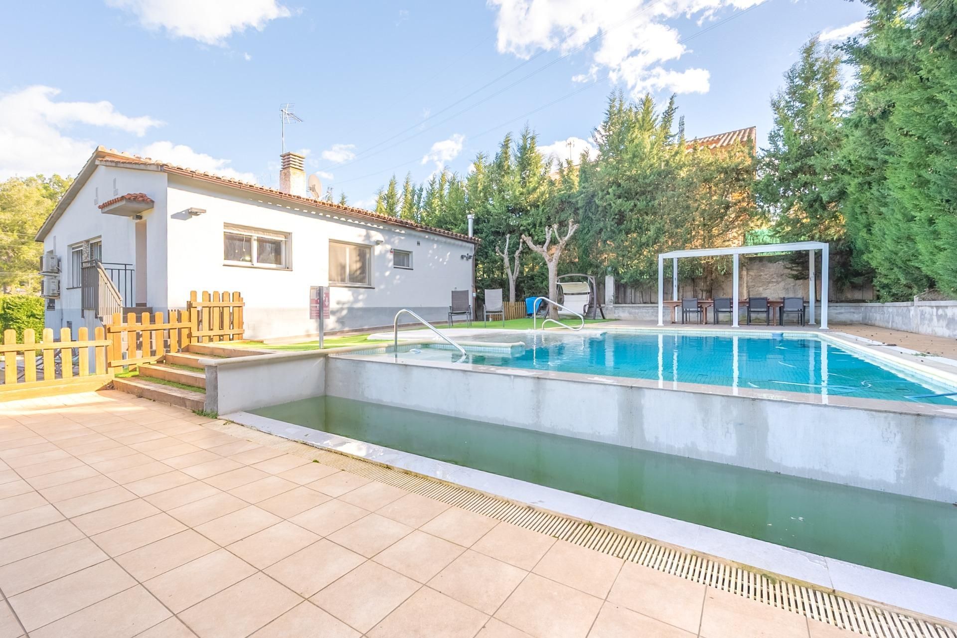 House or chalet for sale in  BARCELONA