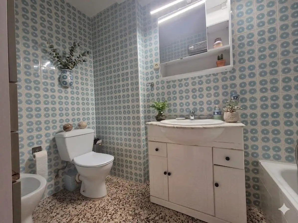 Baño de Piso en venta en La Unión con Aire acondicionado y Balcón