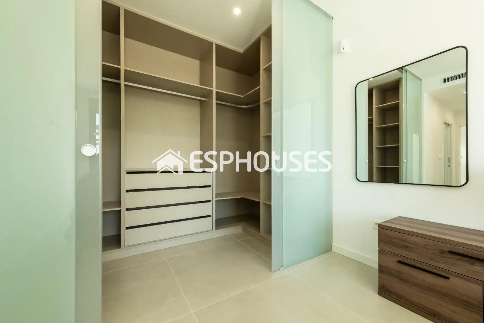 Habitación de Casa o chalet en venta en Pilar de la Horadada con Terraza, Piscina y Balcón