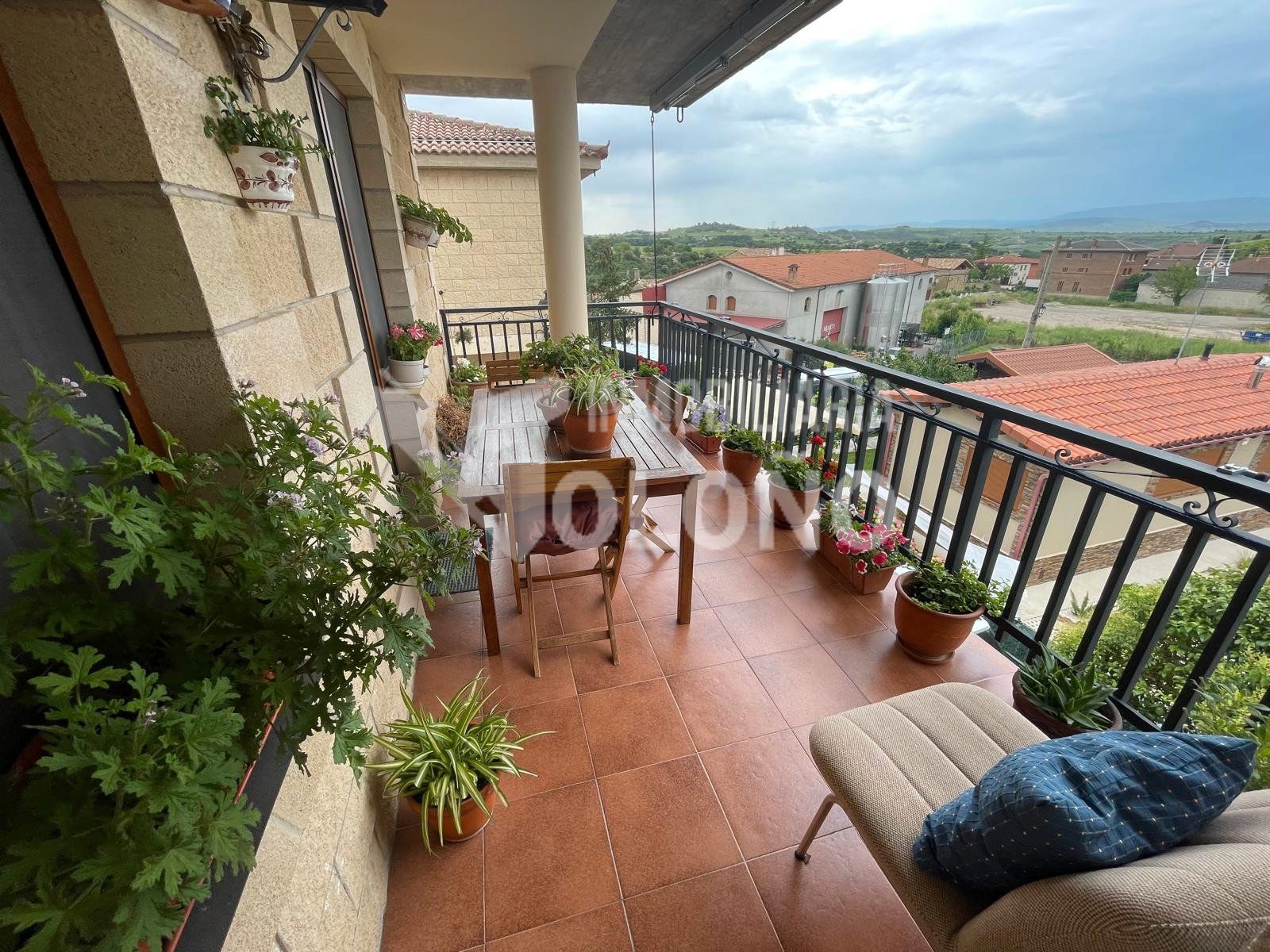 Terrace of Flat for sale in Villabuena de Álava / Eskuernaga  with Heating, Terrace and Storage room