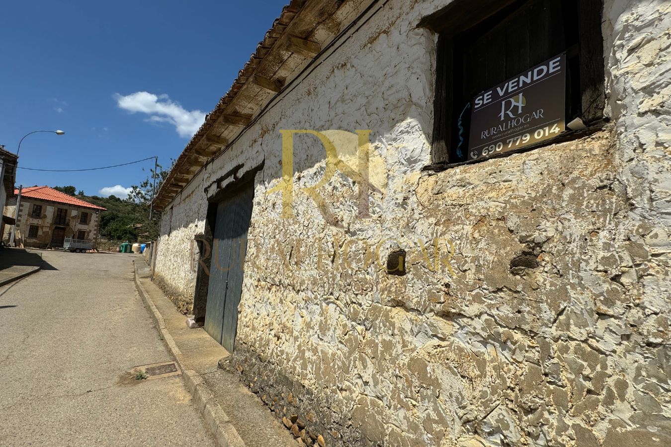 Exterior view of House or chalet for sale in Gradefes  with Private garden, Terrace and Balcony