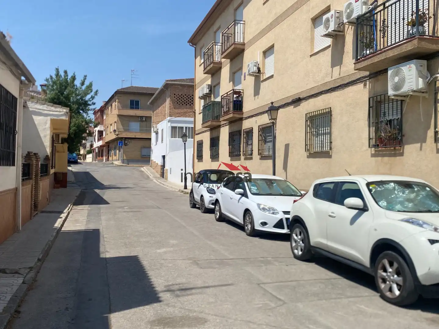 Vista exterior de Pis en venda en Las Gabias amb Moblat i Balcó
