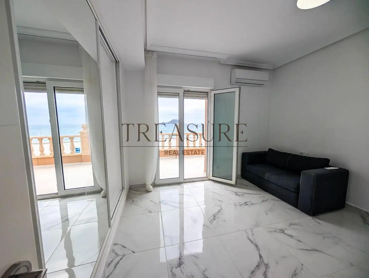 Terrace of Houses for sale in La Manga del Mar Menor  with Air Conditioner, Private garden and Terrace