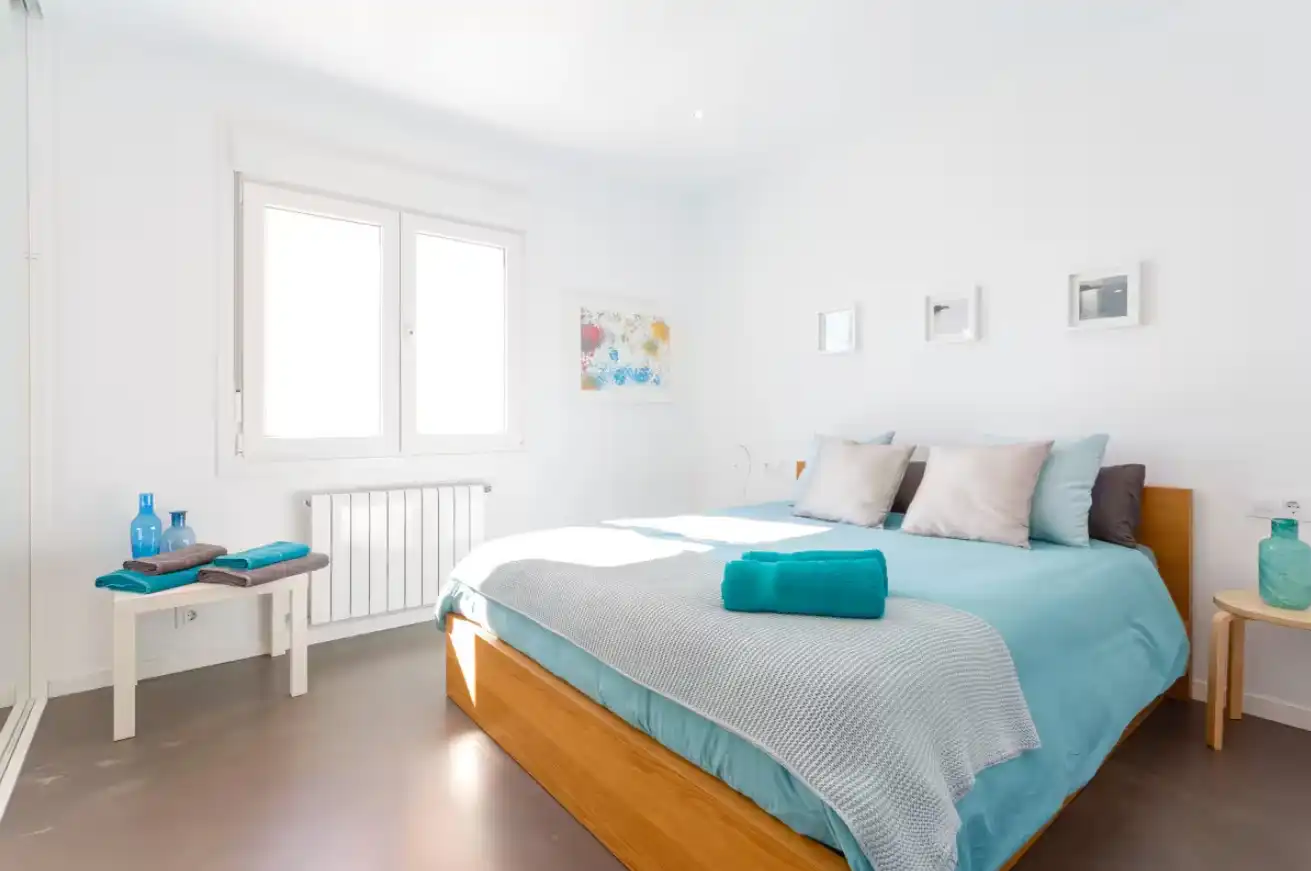 Bedroom of Apartments for rent in Cádiz  with Air Conditioner, Heating and Parquet flooring