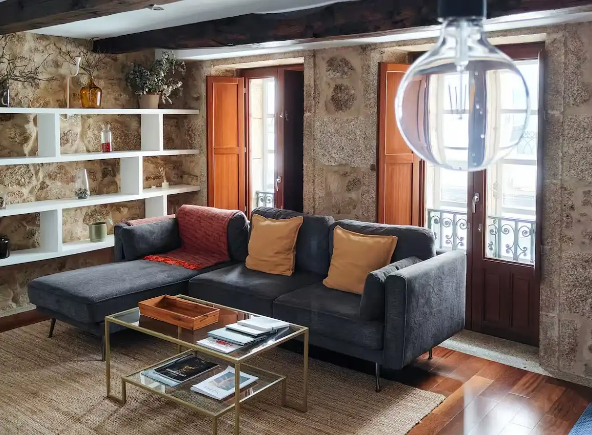 Sala d'estar de Apartament de lloguer en A Coruña Capital  amb Aire condicionat, Calefacció i Parquet