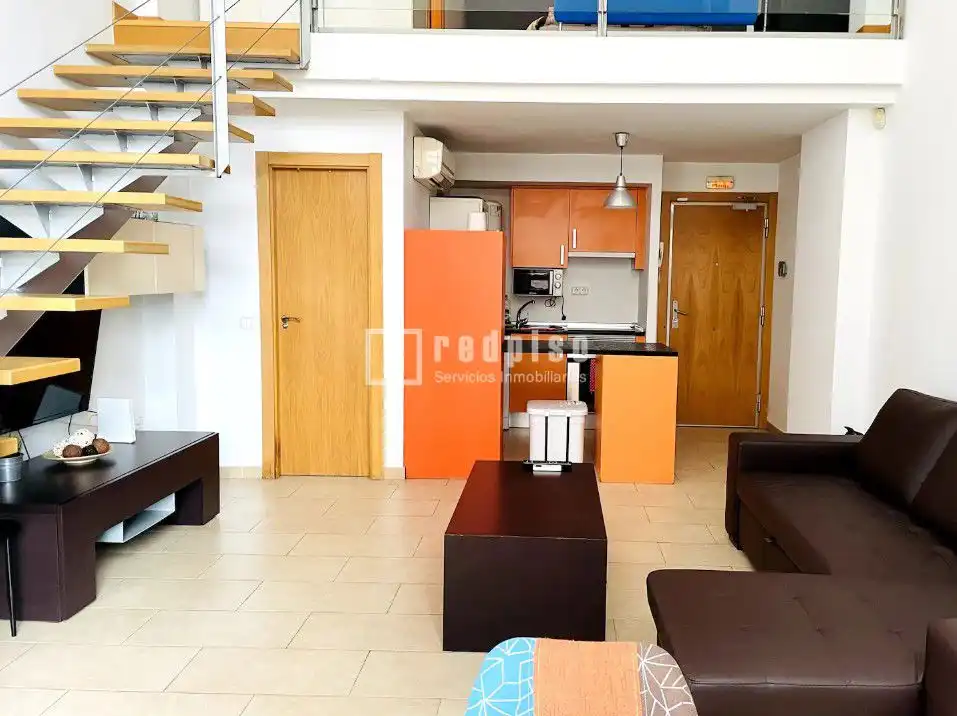Cuina de Loft en venda en Madrid amb Aire condicionat, Calefacció i Jardí privat