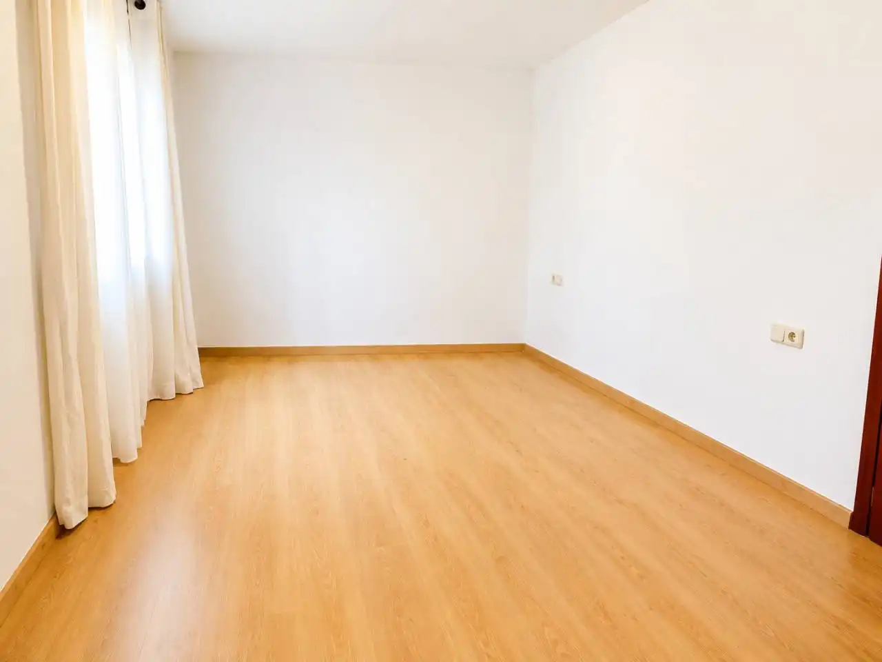 Dormitori de Pis en venda en Avià amb Aire condicionat, Calefacció i Parquet