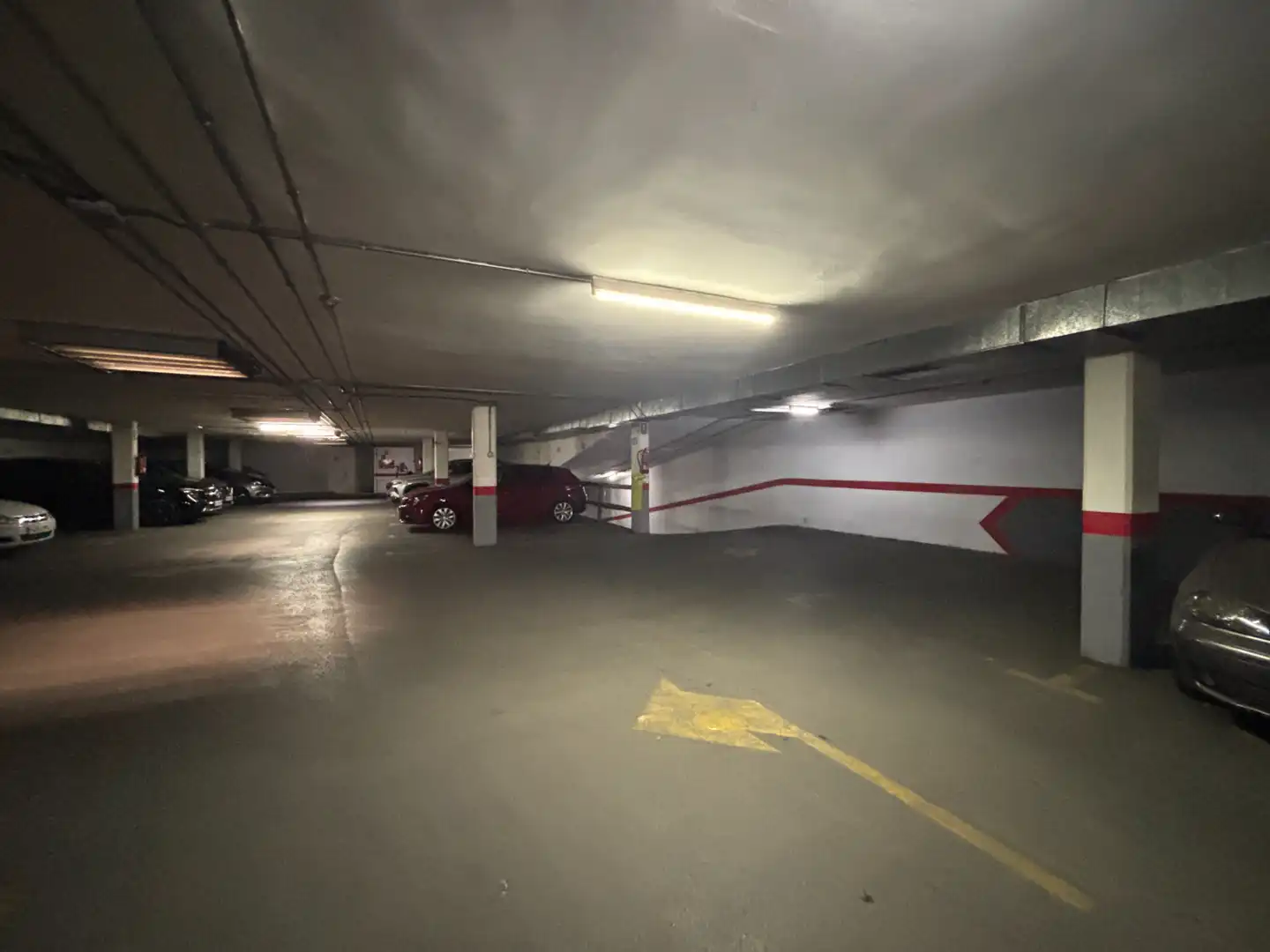 Parking de Piso en venta en Madrid con Aire acondicionado, Calefacción y Terraza