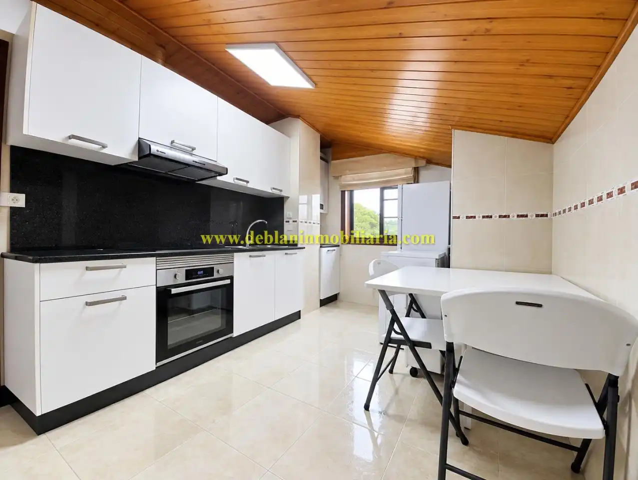 Wohnung zur Miete in Tui, Pontevedra