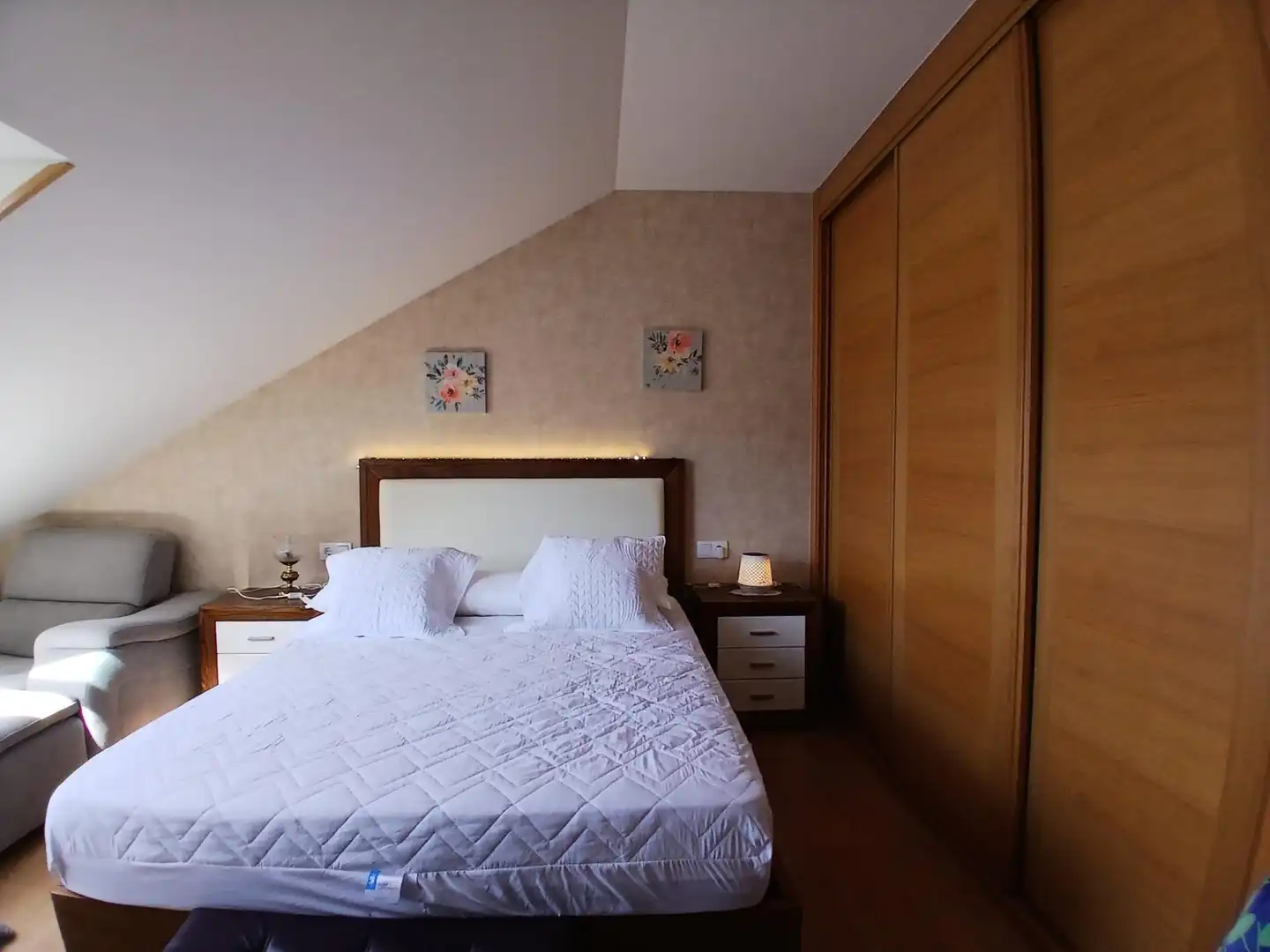 Schlafzimmer von Wohnung zum Verkauf in Muros mit Heizung, Terrasse und Abstellraum