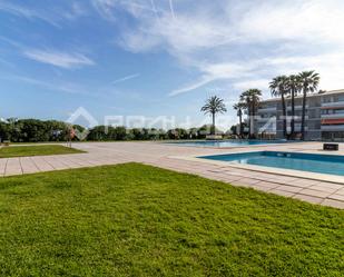 Exterior view of Flat to rent in Gavà  with Terrace and Swimming Pool