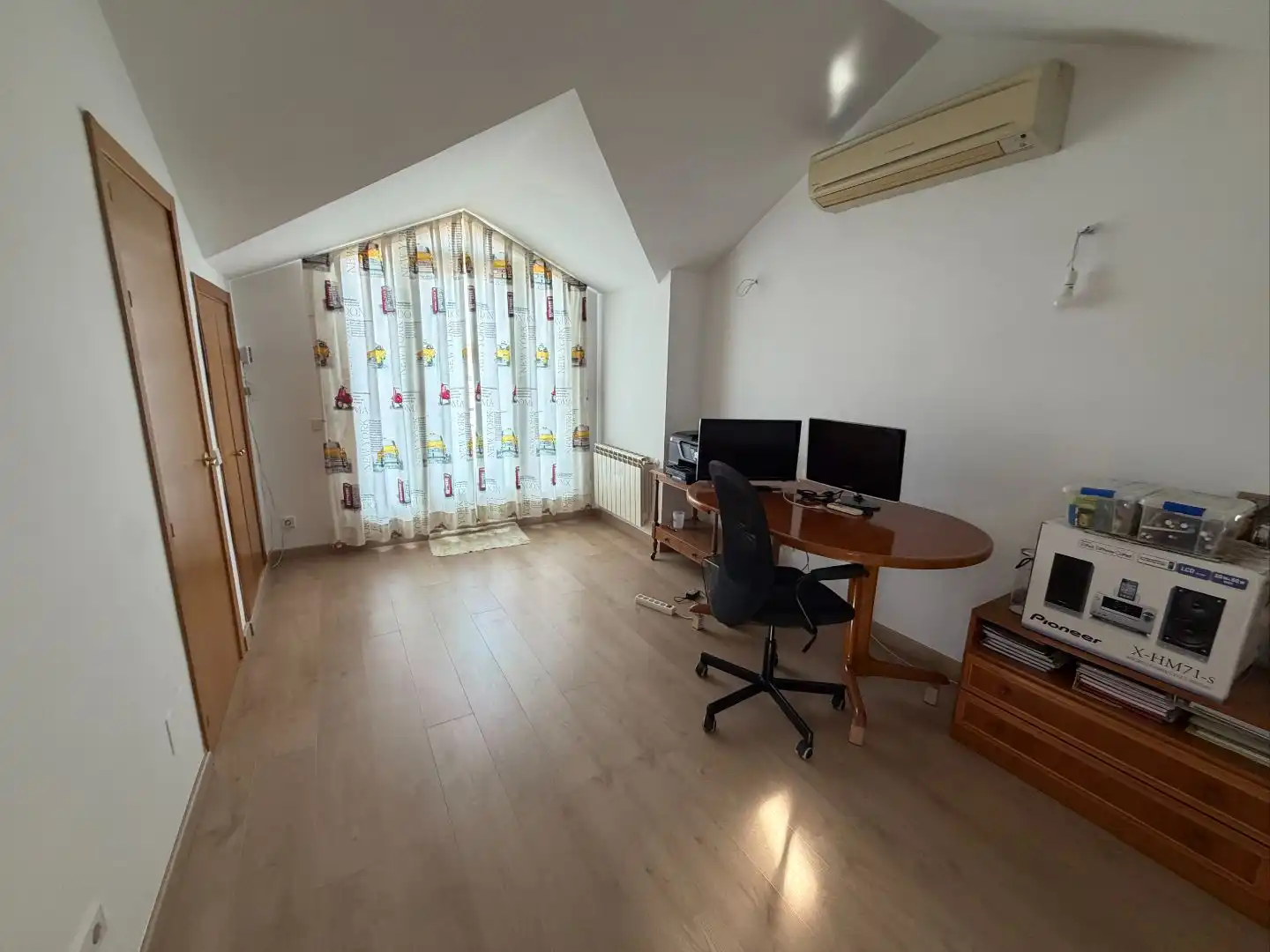 Casa o xalet en venda en Montserrat - Parque Empresarial