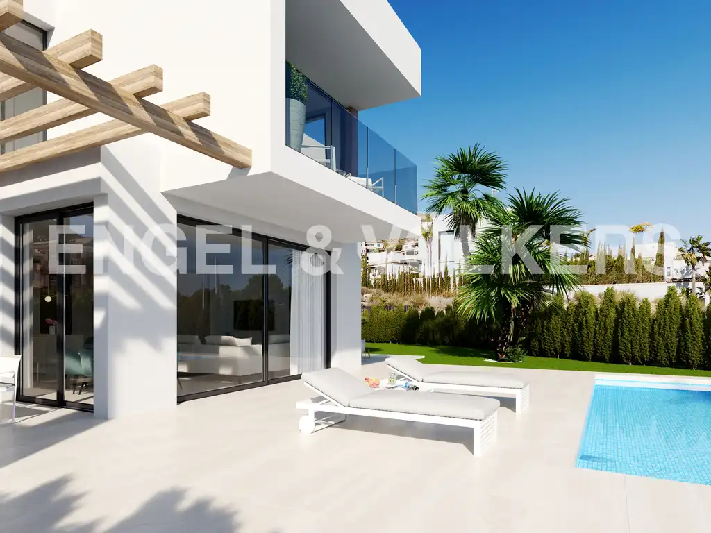 Casa amb piscina en venda a Golf Bahía, imagen 4