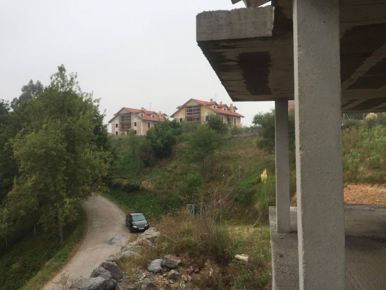 Building for sale in Udías