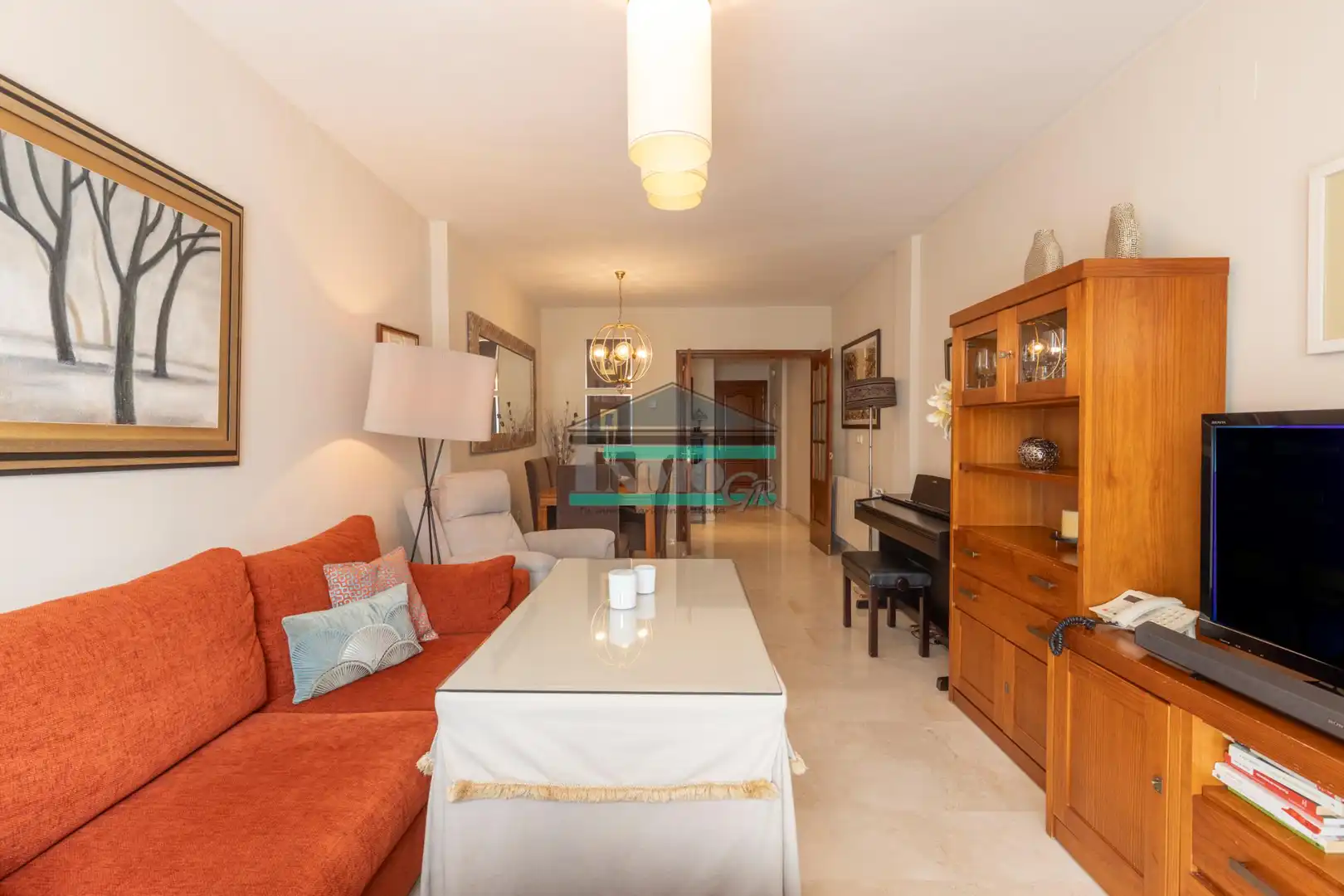 Sala d'estar de Pis en venda en Armilla amb Aire condicionat, Calefacció i Moblat