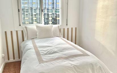 Bedroom of Flat to share in  Barcelona Capital  with Air Conditioner and Terrace