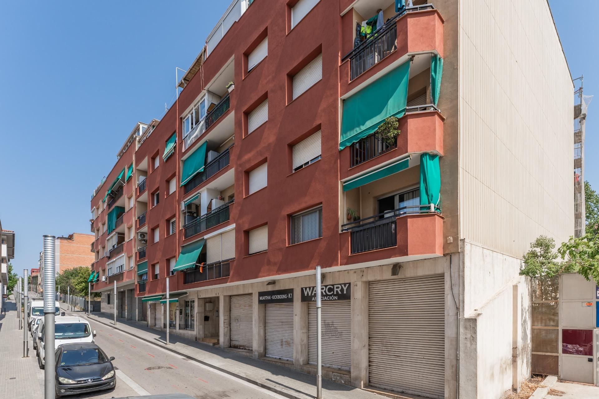 Exterior view of Flat for sale in Mollet del Vallès  with Heating and Balcony