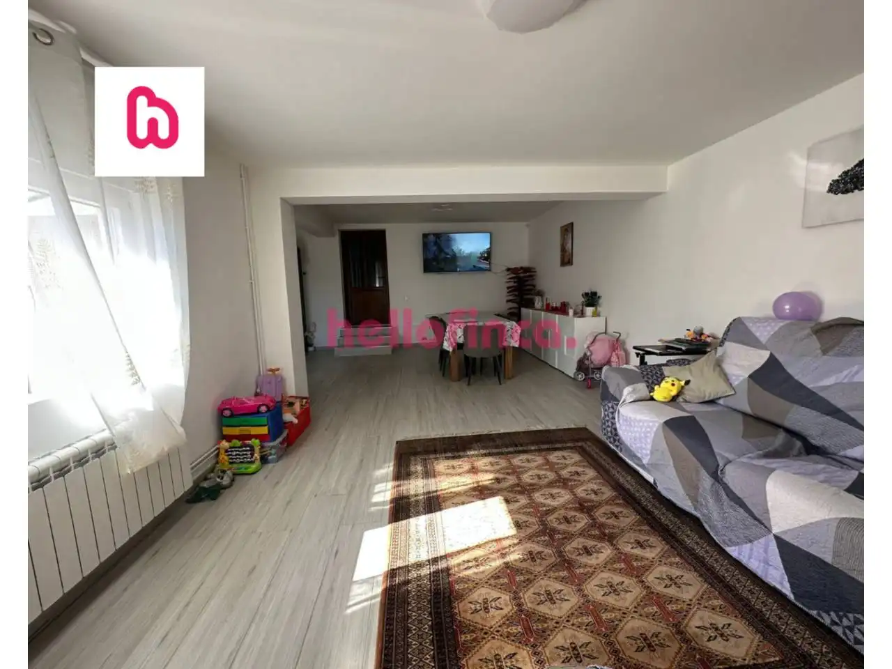 Casa adosada en venda en Sant Pere de Torelló amb Calefacció, Terrassa i Alarma