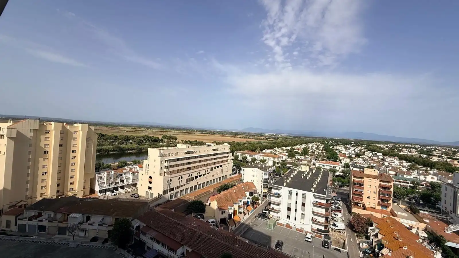 Apartament en venda en Empuriabrava amb Terrassa i Balcó